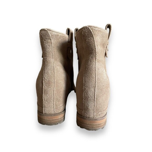 Cole Haan Grand Series WM SZ 9 Raya Hidden Wedge Suede Booties Beige - Picture 7 of 8